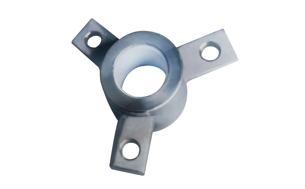 �м䲻��������